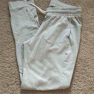NoBull joggers small